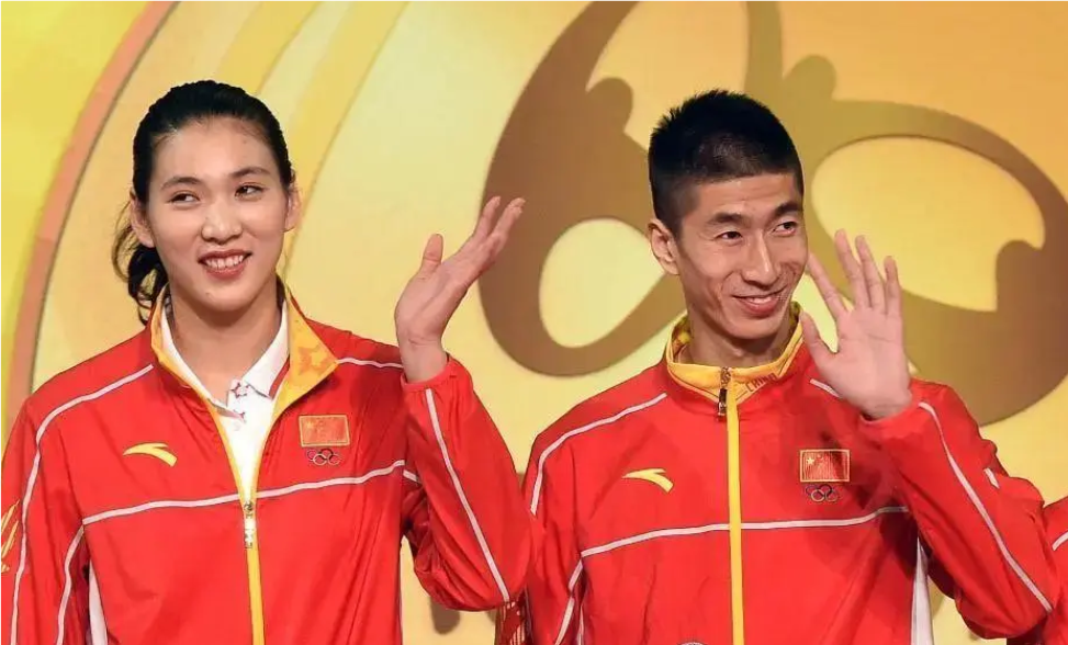 跆拳道情侣郑姝音赵帅