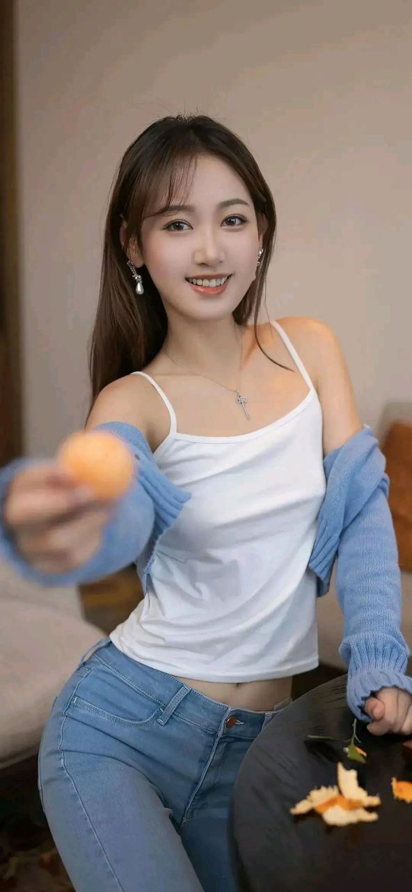 长腿美女,唐安琪!#我们都爱聊八卦# #娱乐# #明星生图大赏