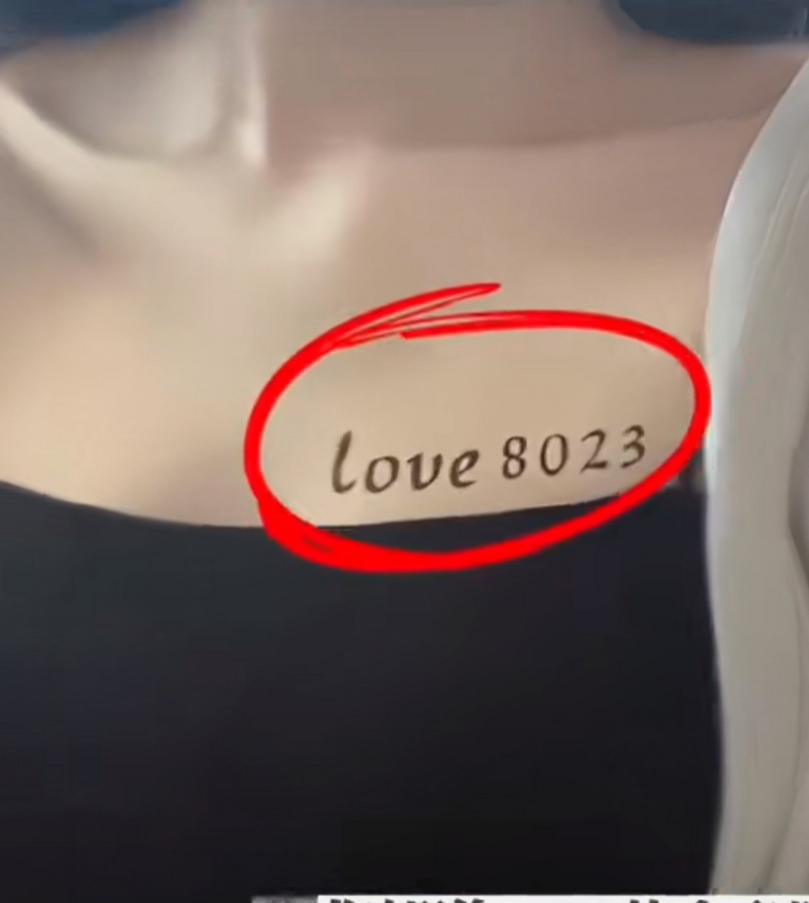 新婚之夜发现妻子胸口 竟纹着8023新郎愤怒 当场发飙隔天就离婚