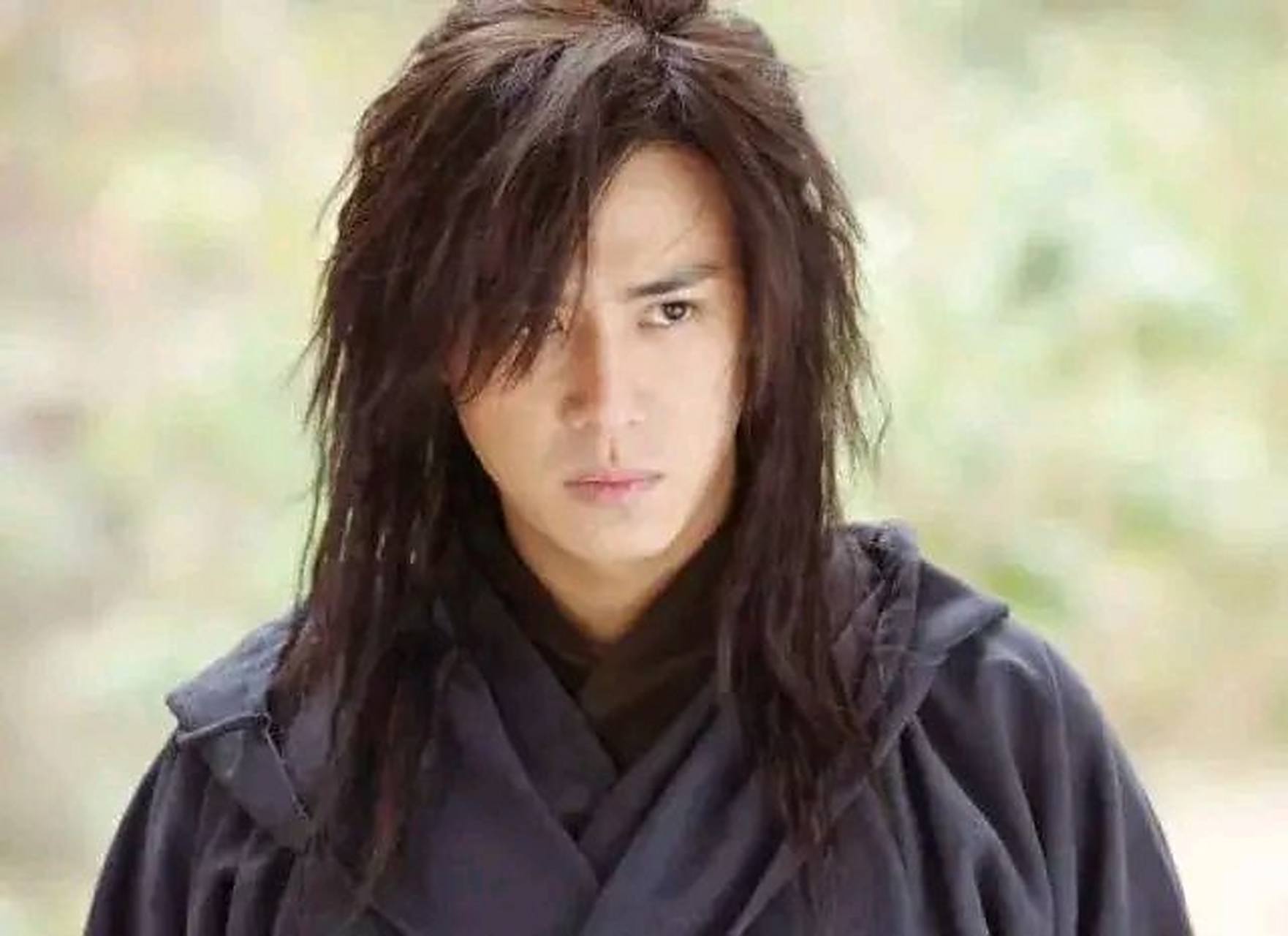 剧中,卓东来,司马超群,朱猛,乃至于萧泪血都比高渐飞有魅力.