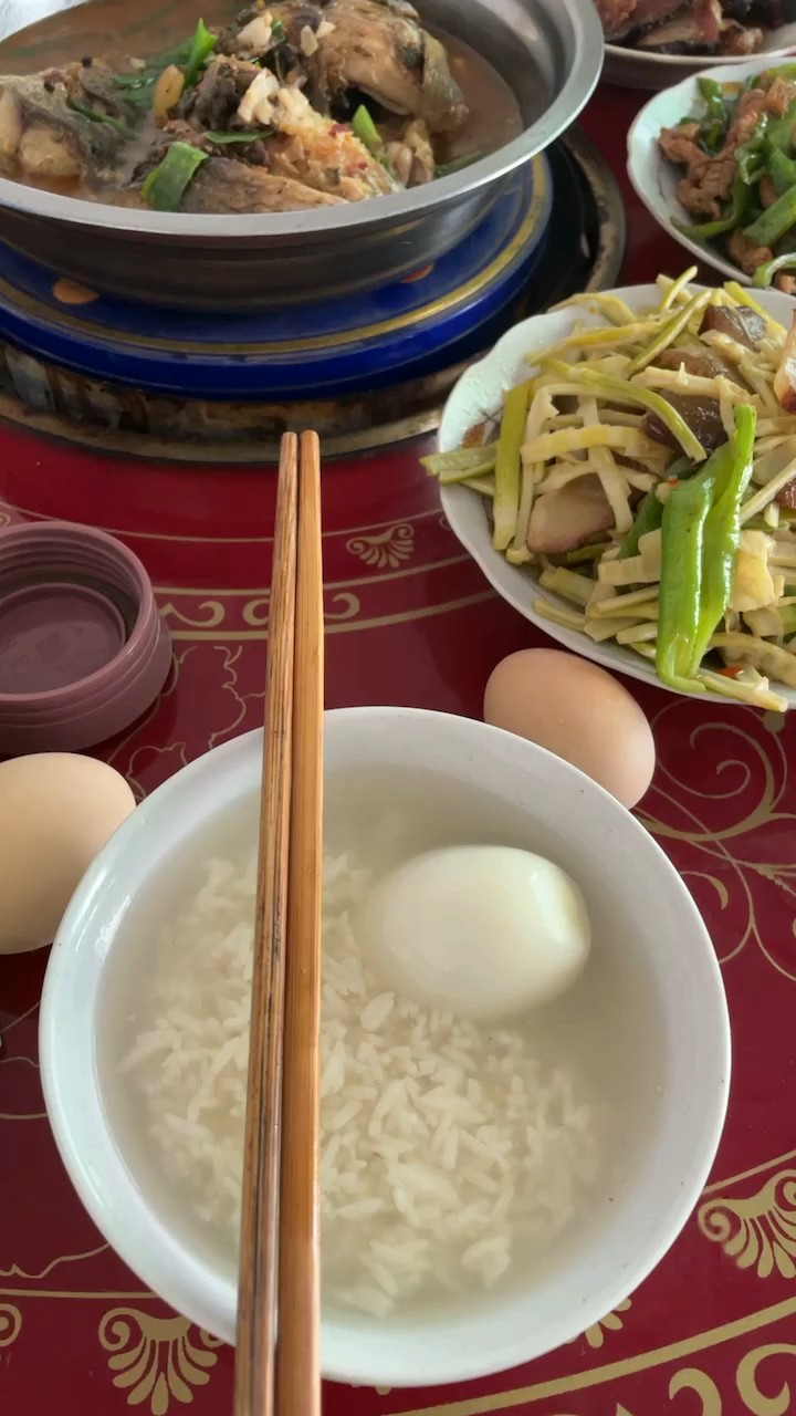 农村人的硬核早饭