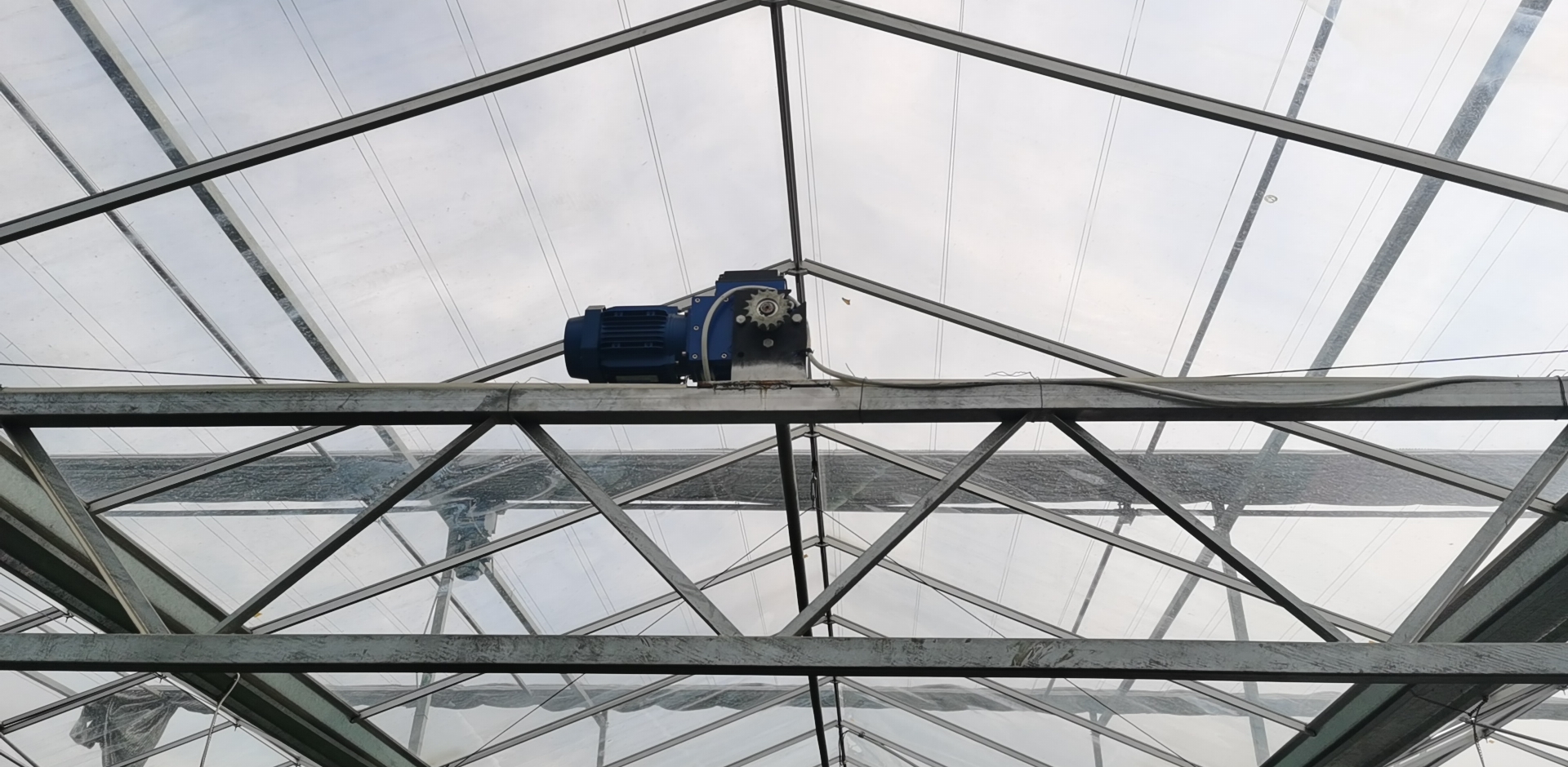 温室大棚的开窗系统