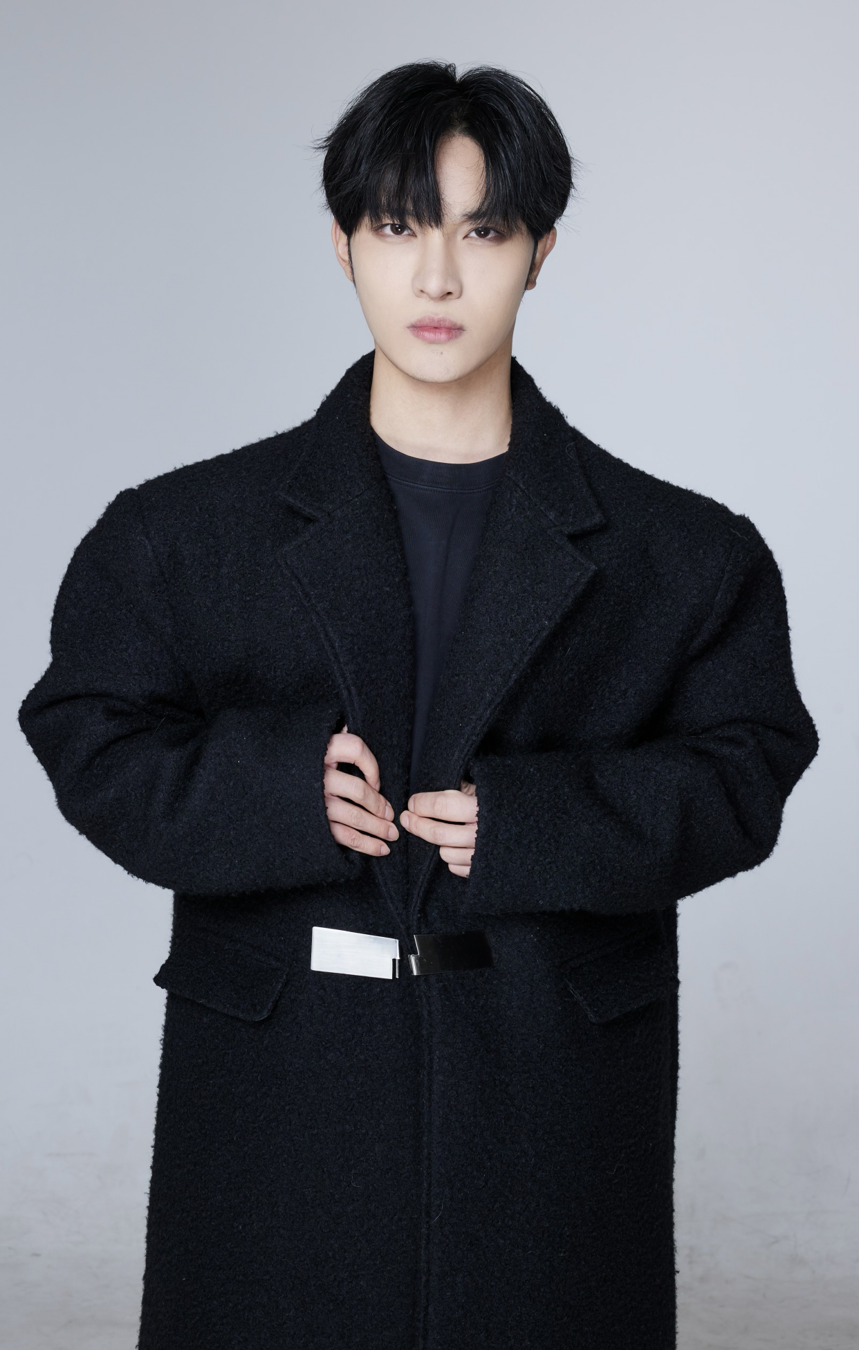 演员歌手韩松|冬季大衣硬照