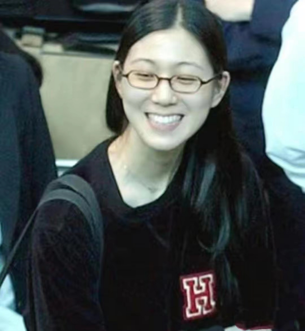 "马元中不仅有着正直独立的三观,还用实际行动证明了新时代女性的