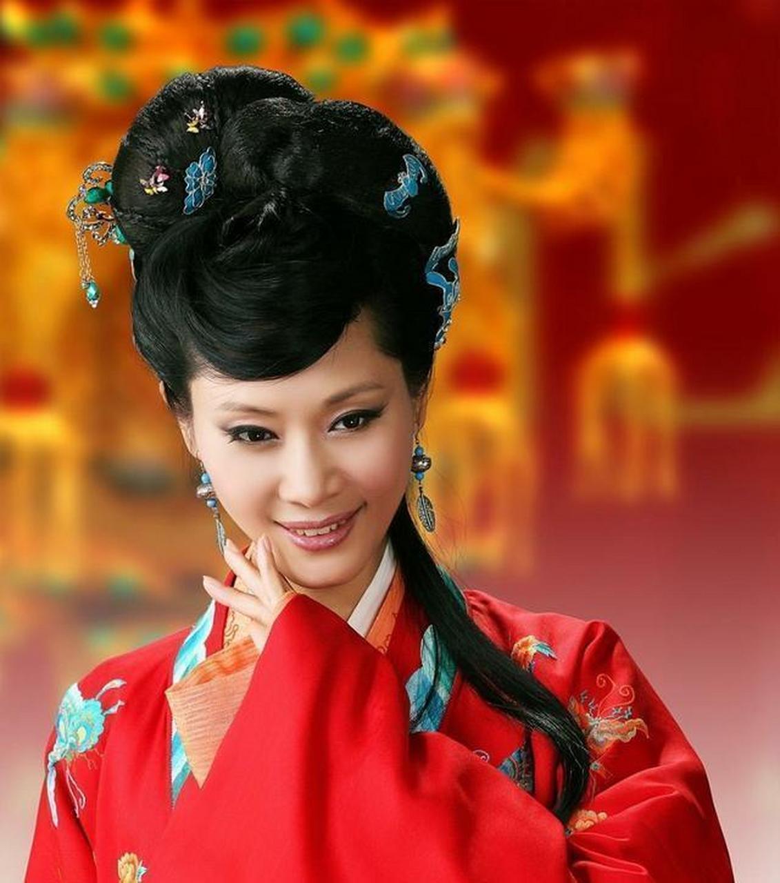 国家一级演员,人比歌更靓的歌手一于文华(二)