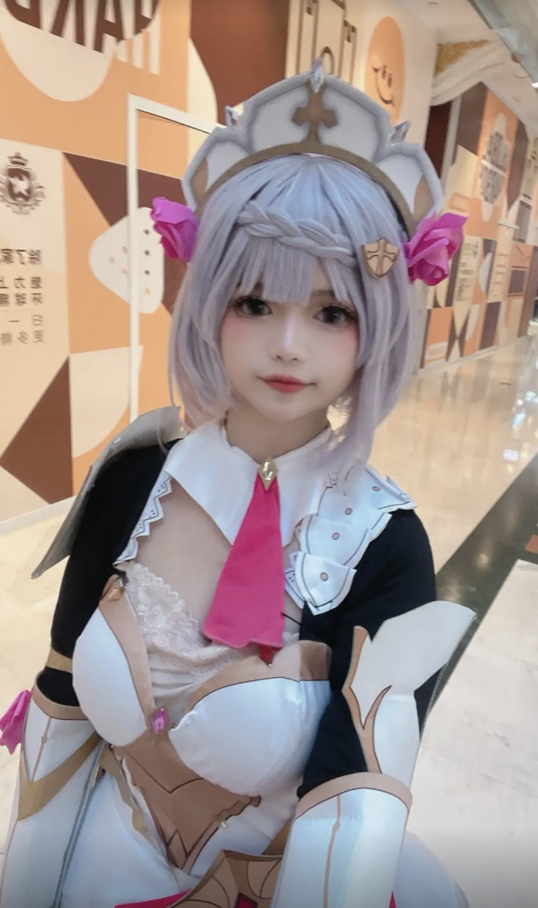 今日是cosplay版诺艾尔美女