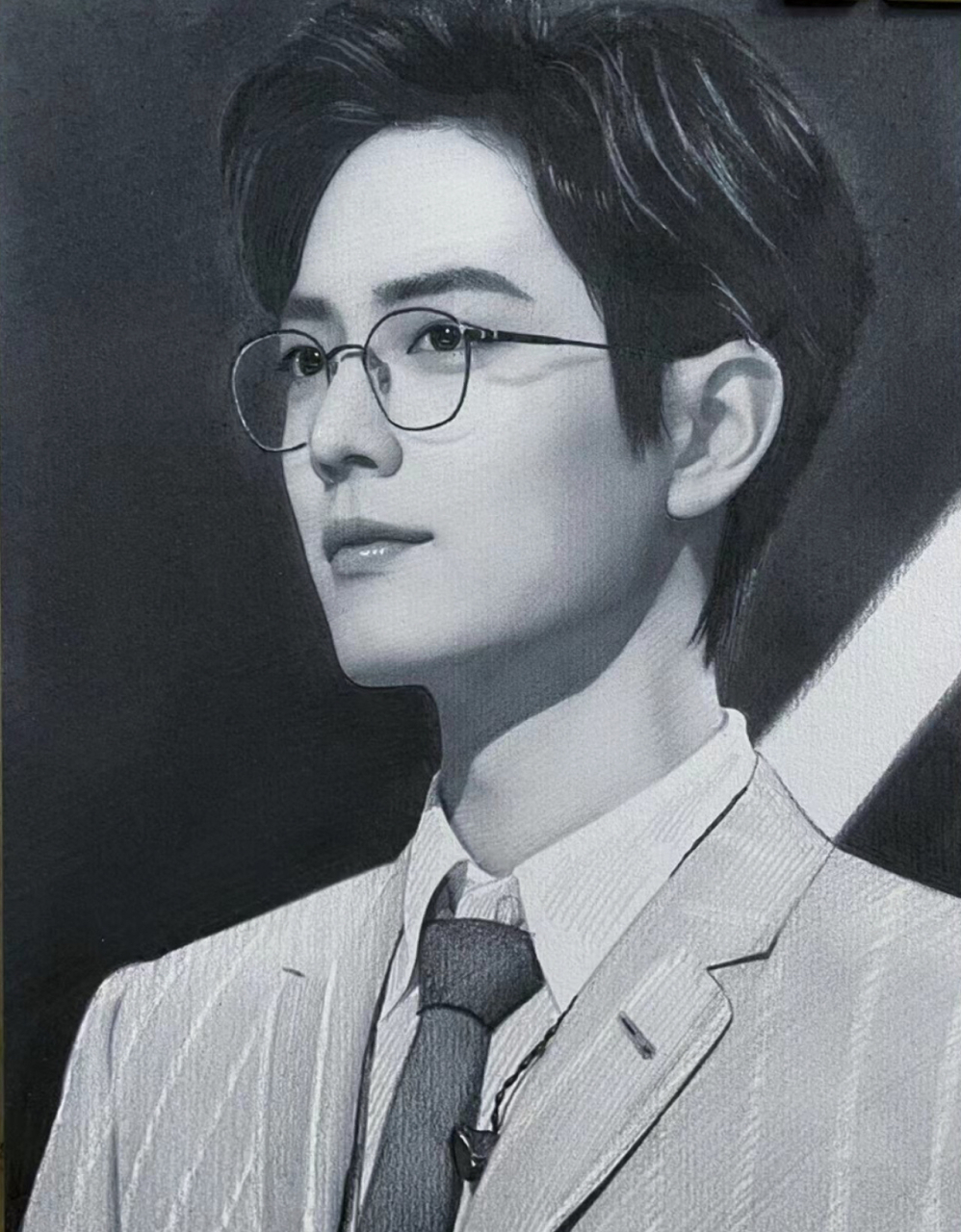 素描写实手绘肖像画步骤图——肖战,如果没有步骤图是不是跟照片一样