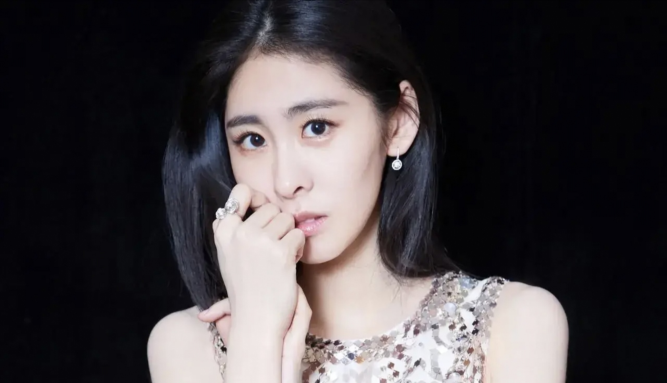 1:《笼》 2:《三拜红尘凉》 3:《字字句句