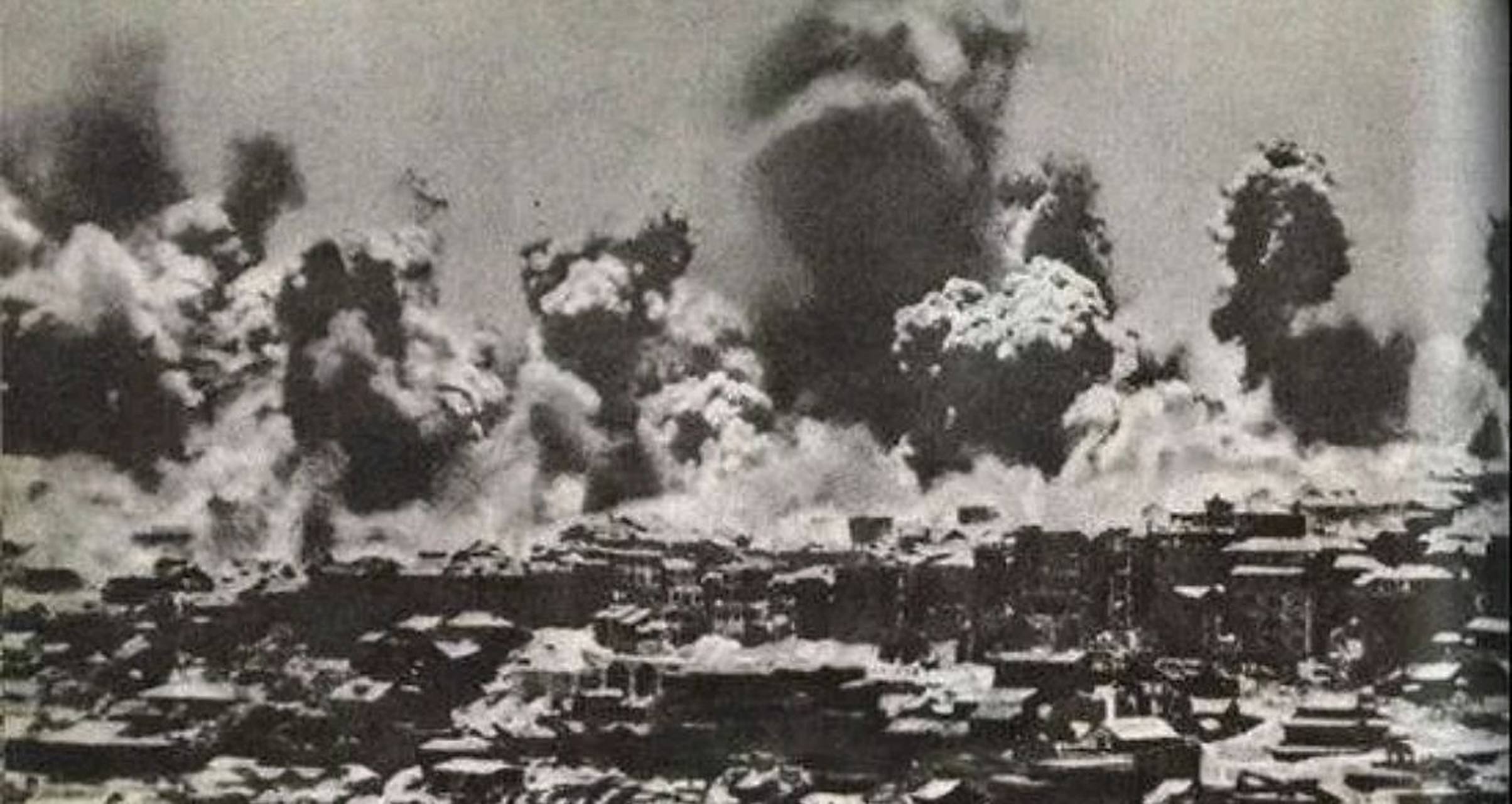 惨绝人寰的重庆大轰炸,日本人无差别轰炸重庆居民区,造成人类历史上