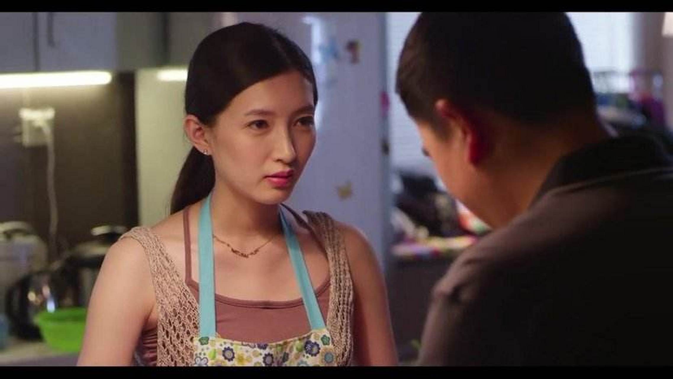 电视剧《一仆二主》的成功,除了主演张嘉译和闫妮的实力出演外,编剧