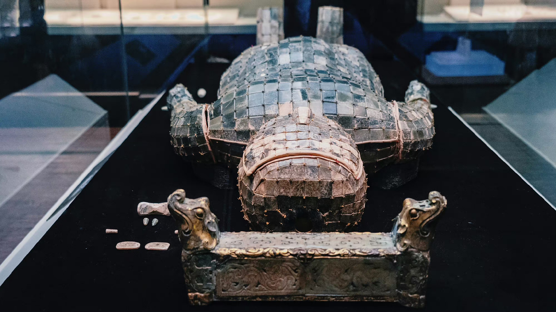 国内博物馆藏品# 西汉刘胜金缕玉衣 03,是我国首次发现,规格最高