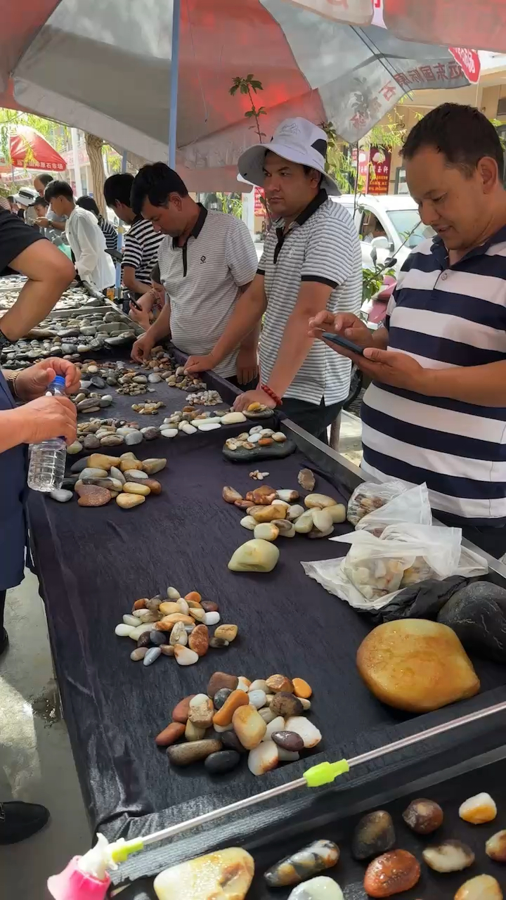 新疆和田 玉石巴扎