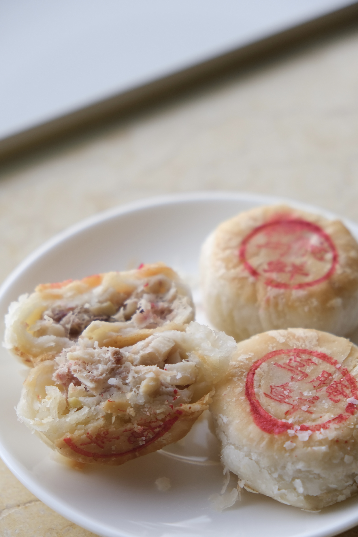 江南的鲜肉月饼:宁长三斤肉,不舍一口饼