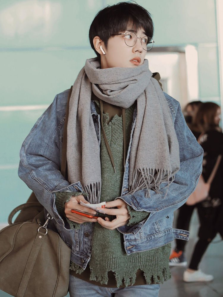 肖战的冬日穿搭简直帅炸了,不会穿搭的看过来