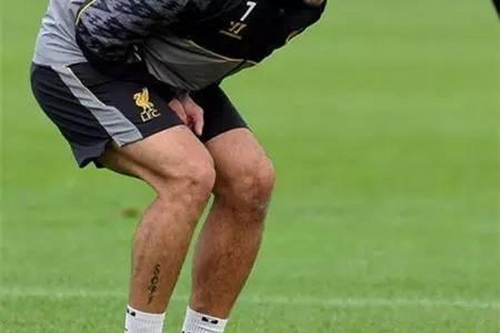 男人蛋蛋突然受到"暴击"是一种什么体验?