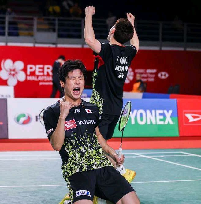 图欧溃败!再爆大冷,李洋/王齐麟暴打世界第一!双打决赛对阵出炉