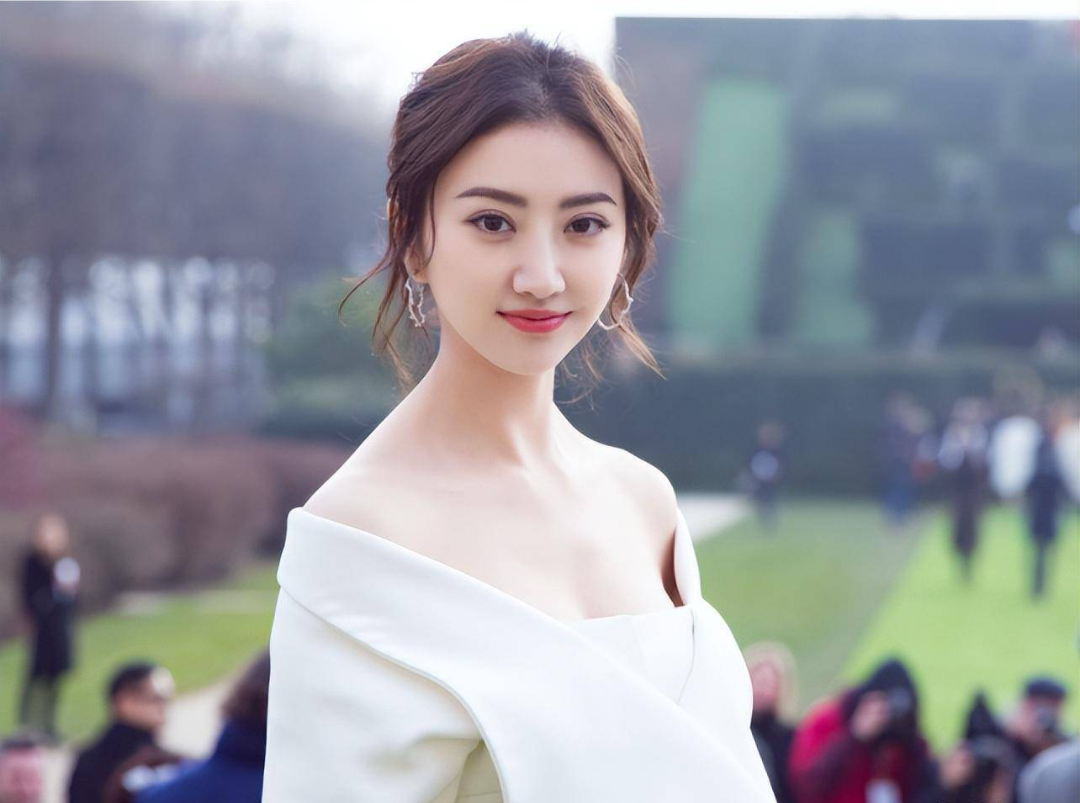 曝张继科一家求景甜父母原谅,帮他出面否认传闻,景甜有点动摇了