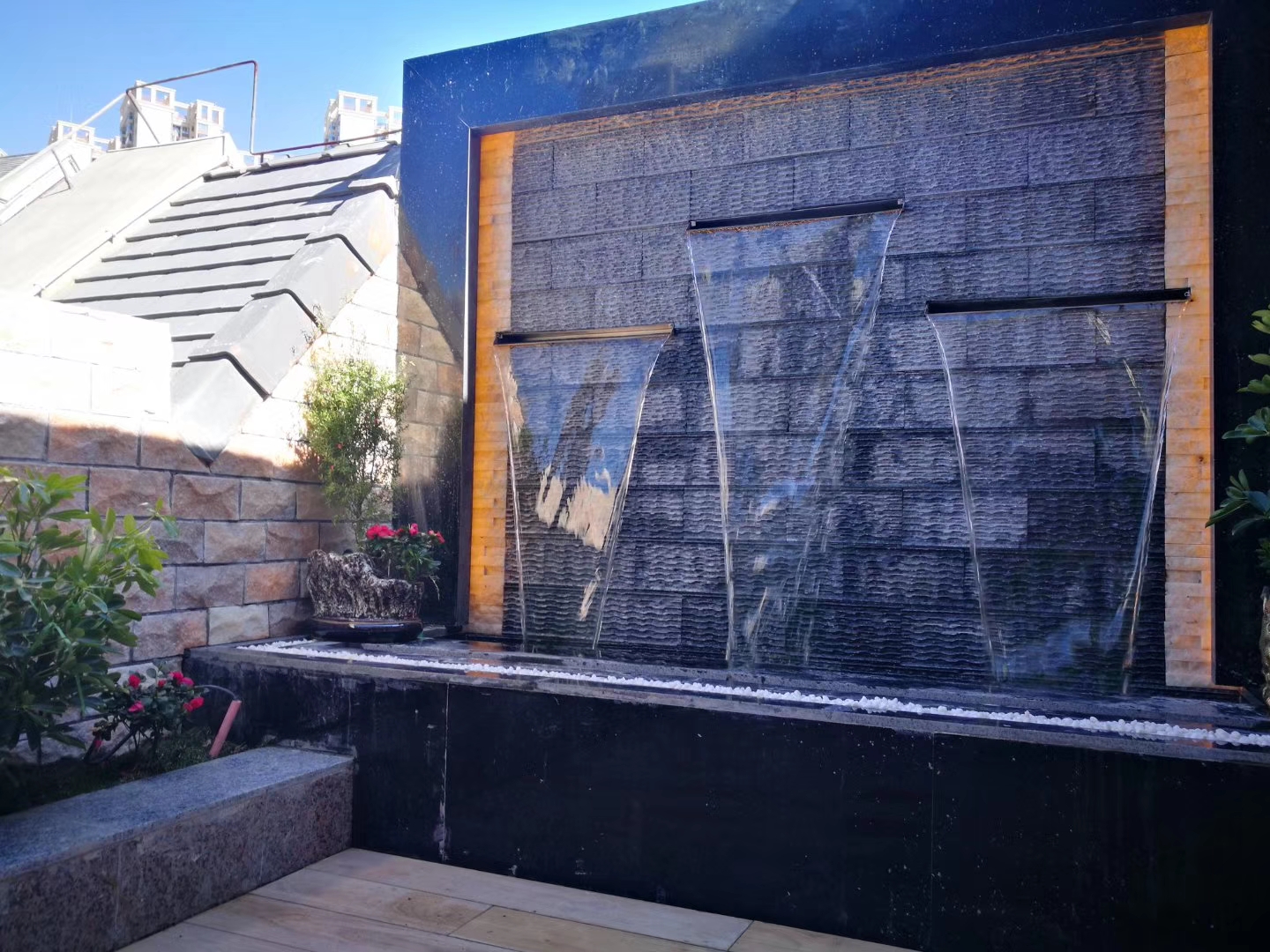 怎样做水幕瀑布墙,想知道施工方法吗?来看这里详解