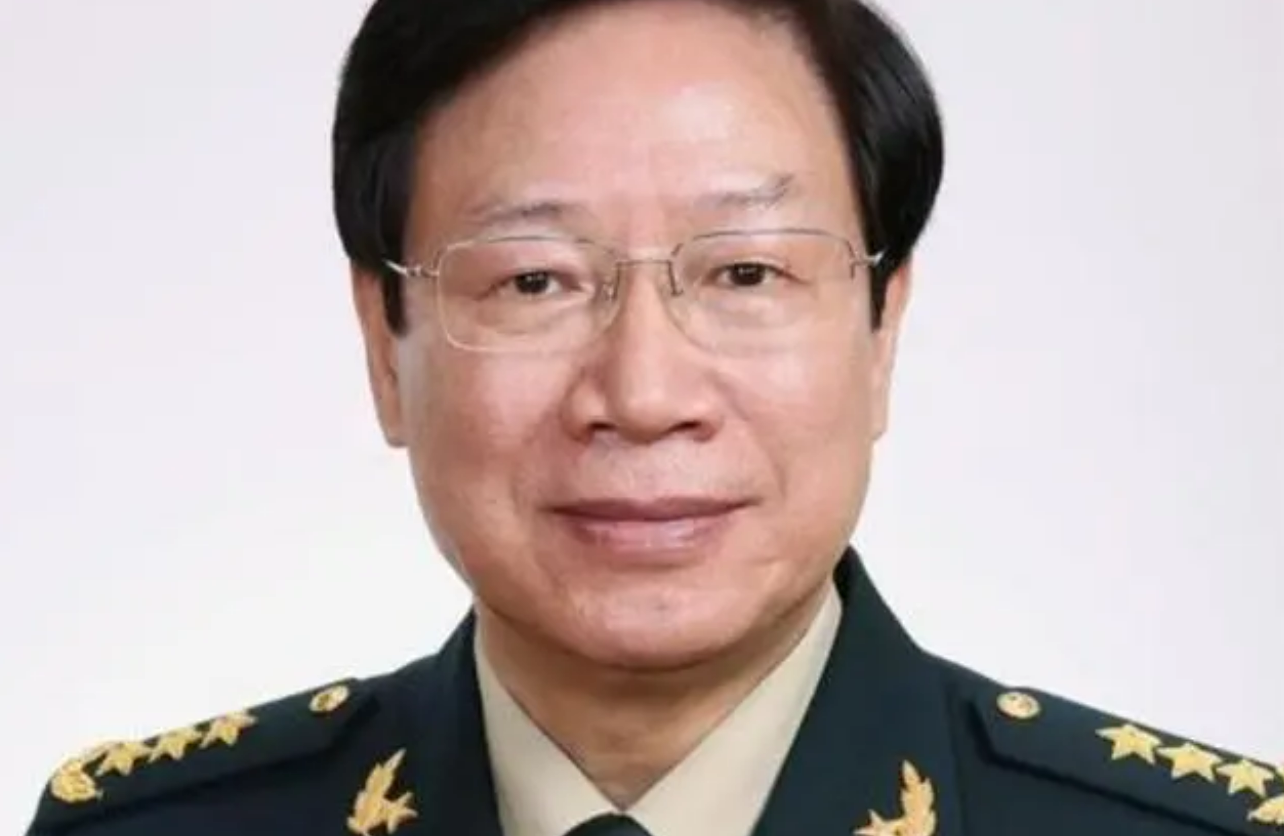 孙克骥:原云南军区政委,享年88岁,亲家公是上将,女婿也是上将