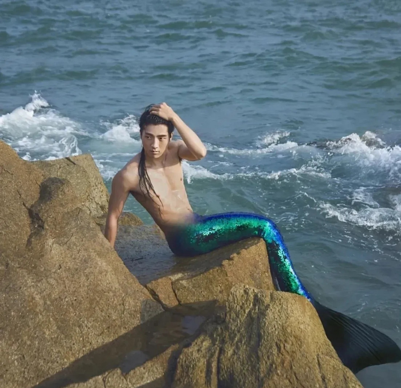 男美人鱼,再帅也辣眼睛