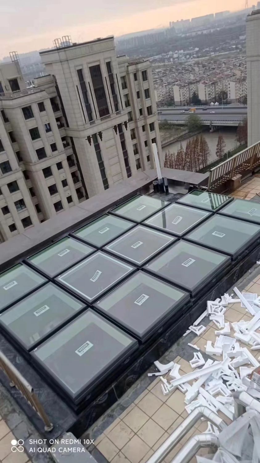 天生不凡一见倾心无惧风雨方的轻松琴岛之光威卢克斯velux天窗