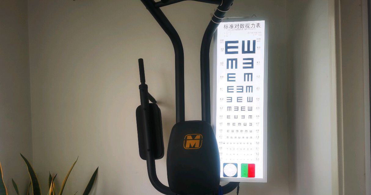 眼轴回缩训练聚焦训练近视225度恢复视力力木反馈