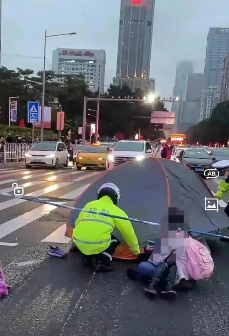 广州宝马男驾车撞人致5死13伤一审被判死刑,大喊不服,坚决上诉