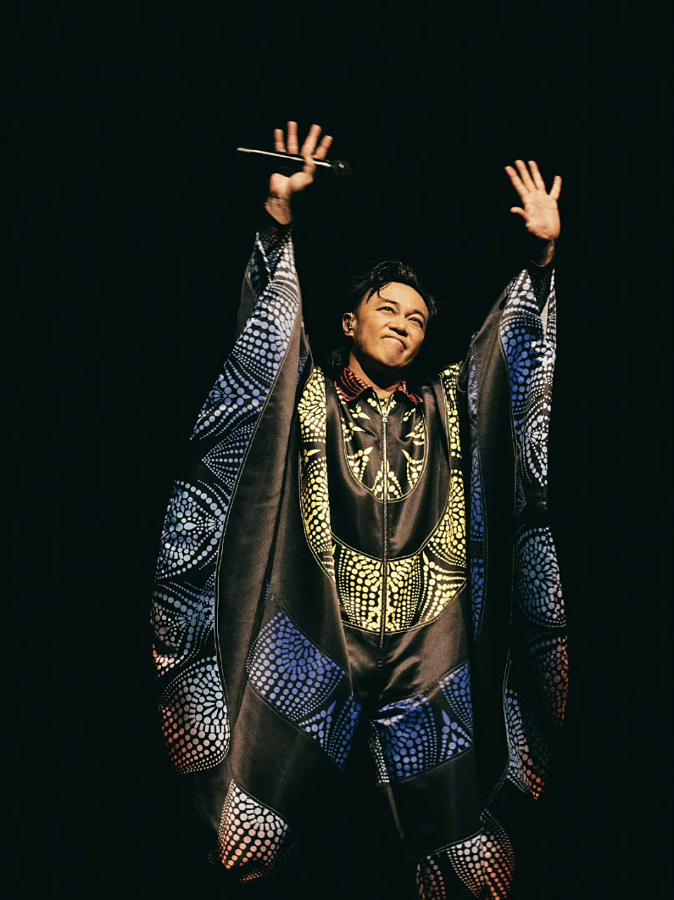 陈奕迅女儿18岁近照##陈奕迅女儿陈康堤近照# 余文乐公开与徐濠萦