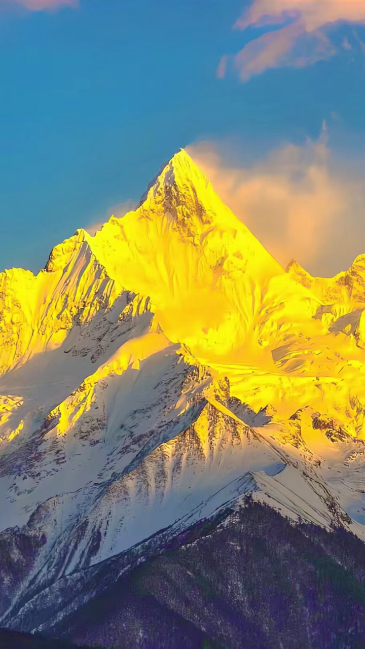 听说看到日照金山会幸运一整年, 幸运的事情一定要和大家分享!