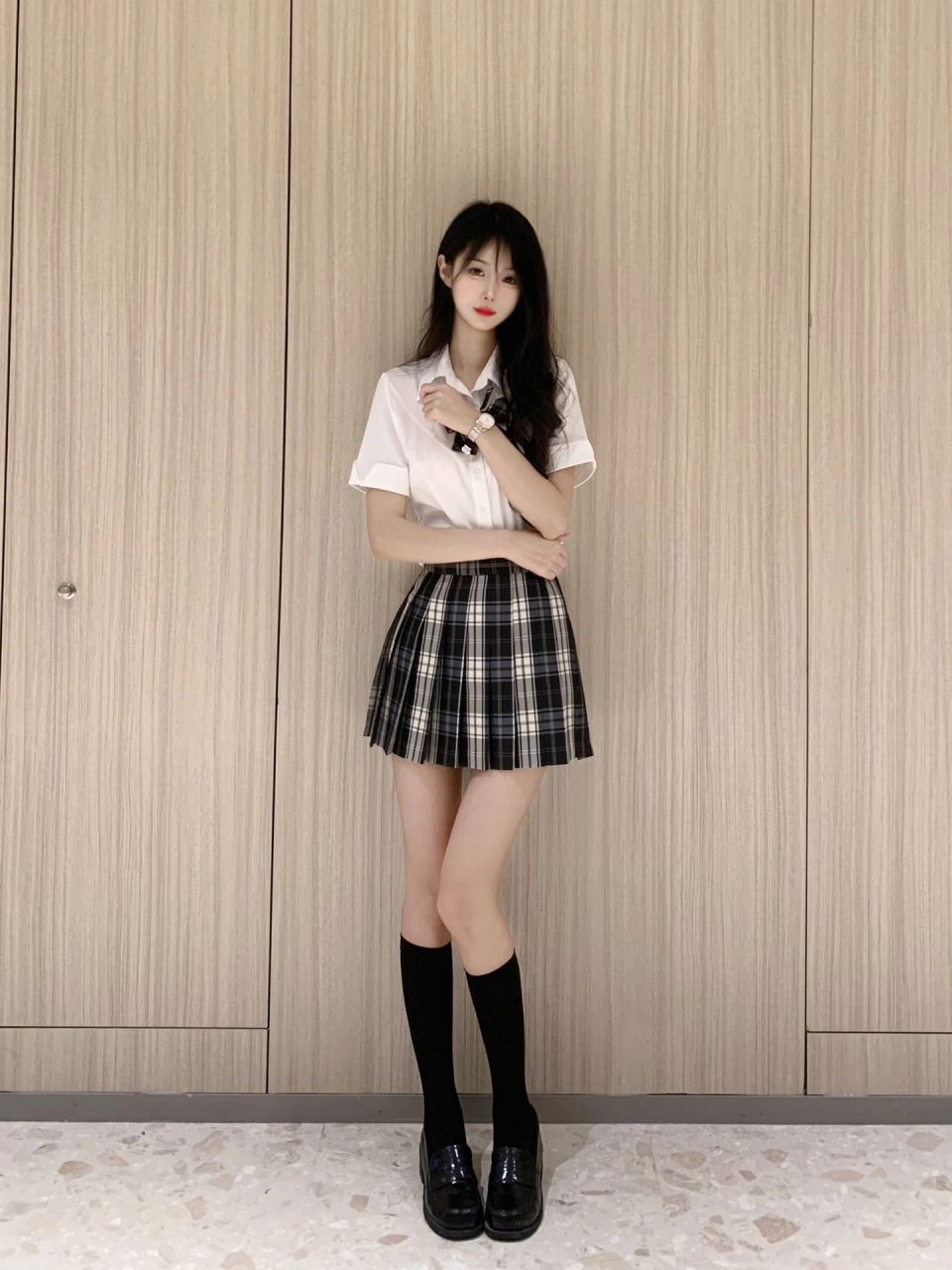 谁说长得高的女生穿jk不好看?