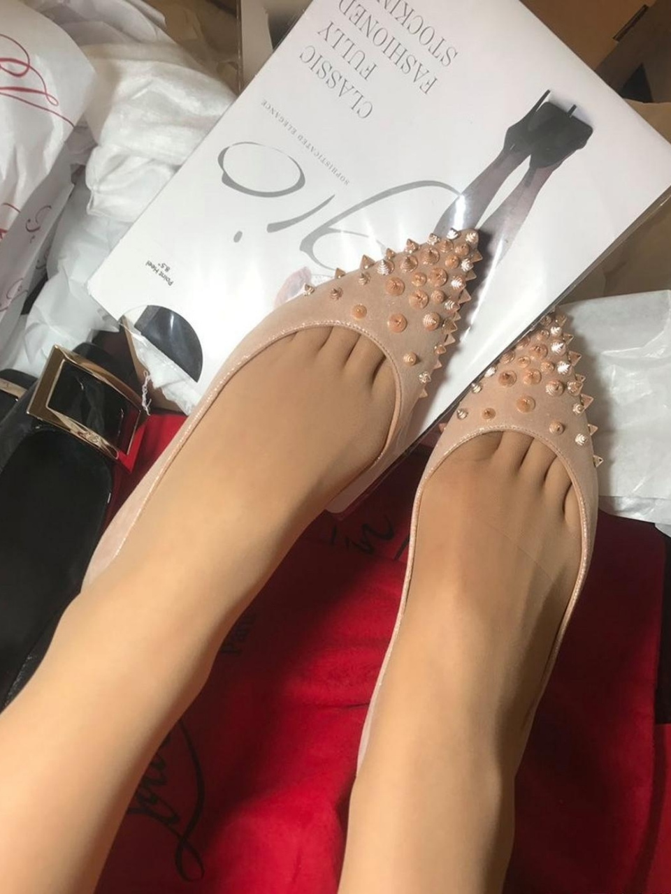 让你纯纯欲动的玉足  是不是很有女人味啊 #最美脚丫# #美脚# #足控