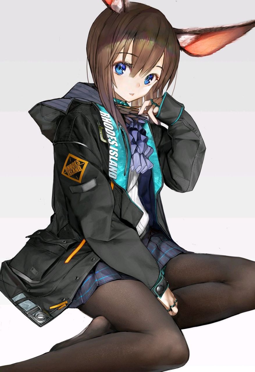 明日方舟# 兔兔的腿好壮实啊～[awsl]