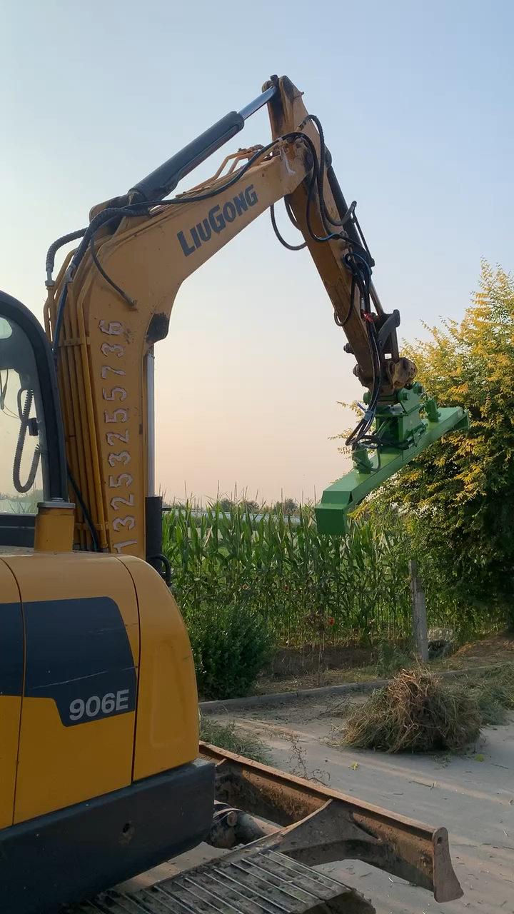 挖机绿篱修剪头挖掘机割草机绿化修剪机挖掘机绿篱修剪头-度小视