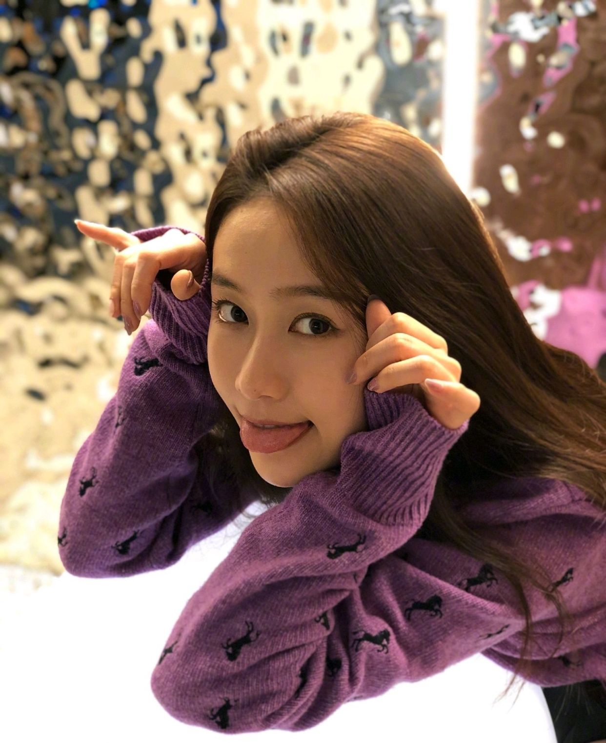 明星写真美图|刘美含