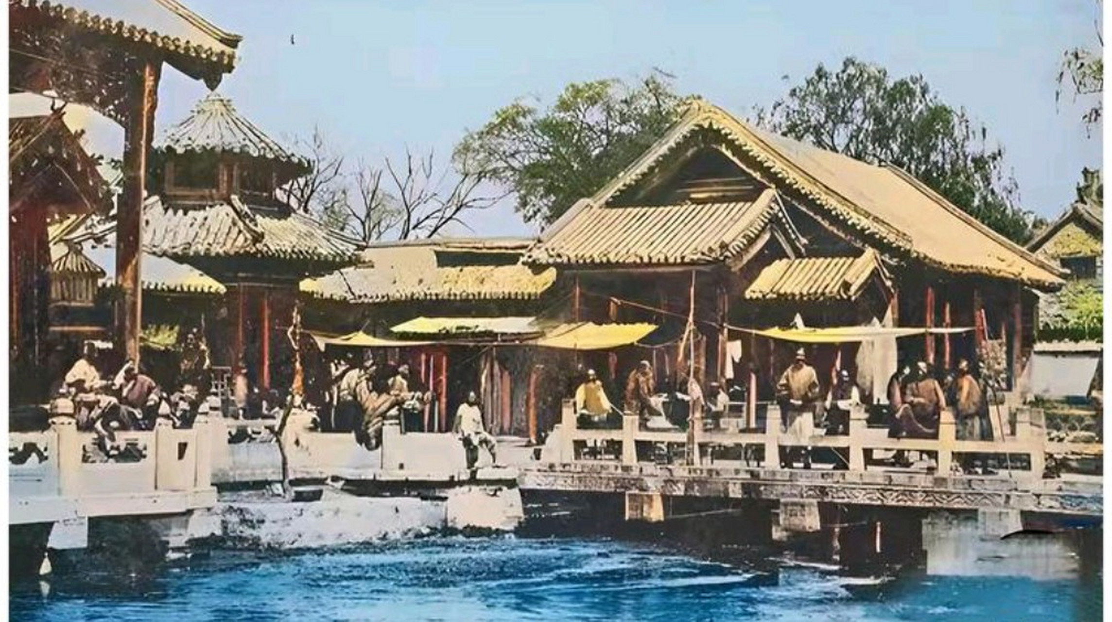 彩色老照片  清朝时期的济南趵突泉  这股泉水不仅仅是美丽的风景