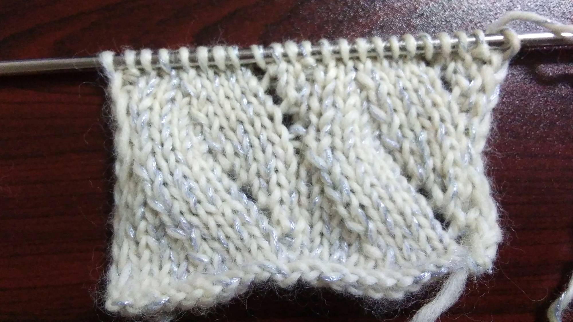 8字形棒针镂空花样,适用于任何的手工毛衣编织