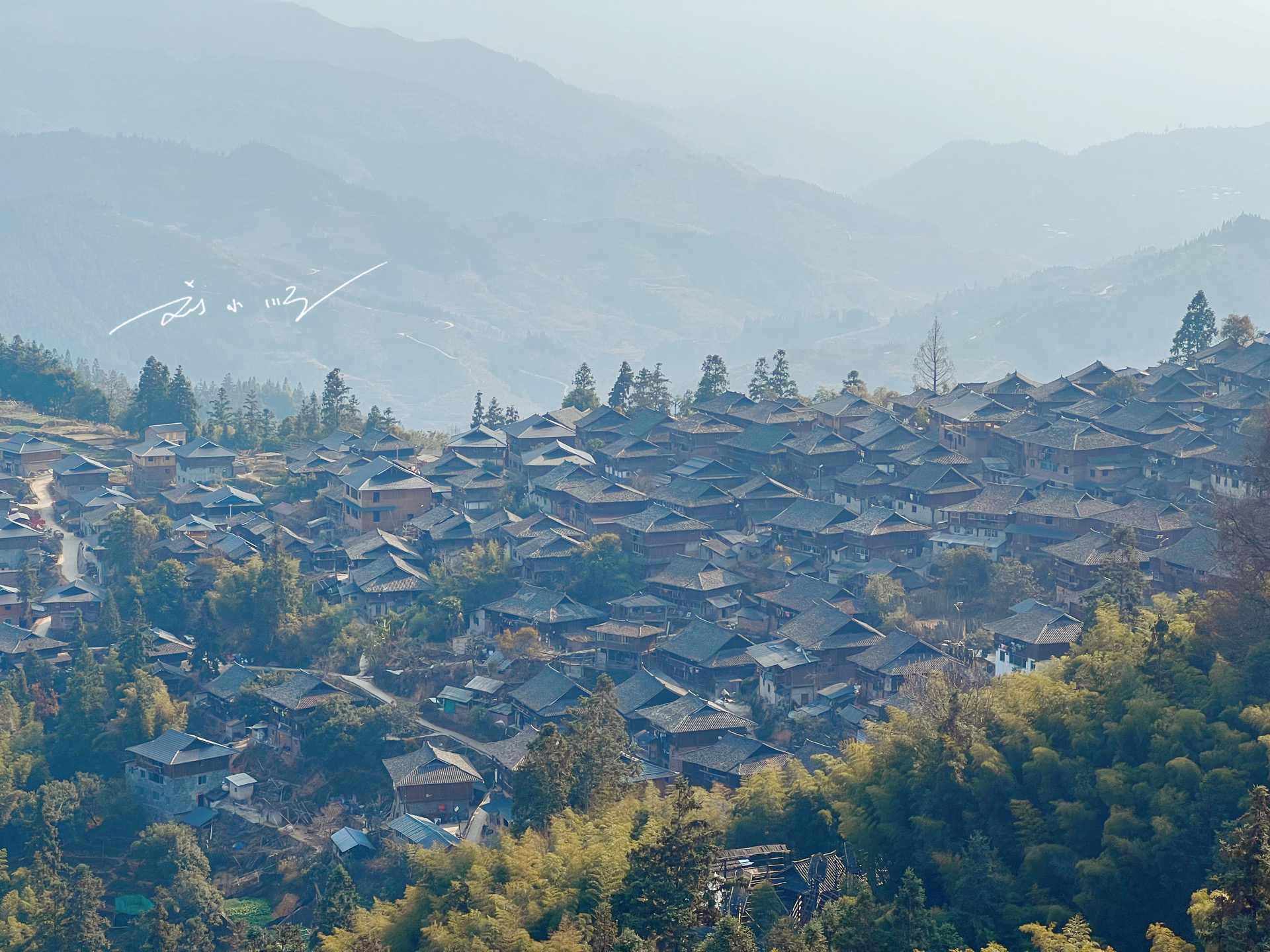 贵州岜沙苗寨:被称为"中国最后一个枪手部落",已成网红打卡点