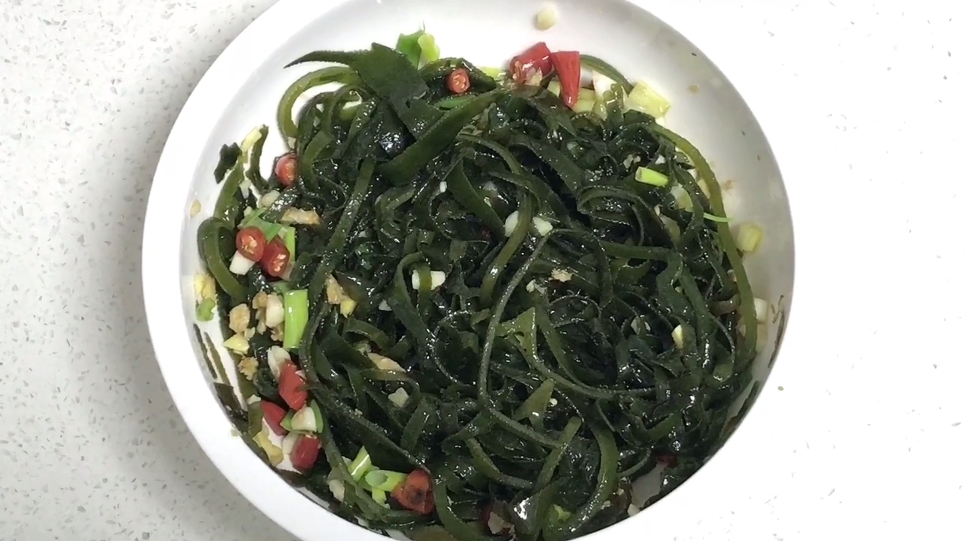 开胃小菜,凉拌海带丝家常做法!