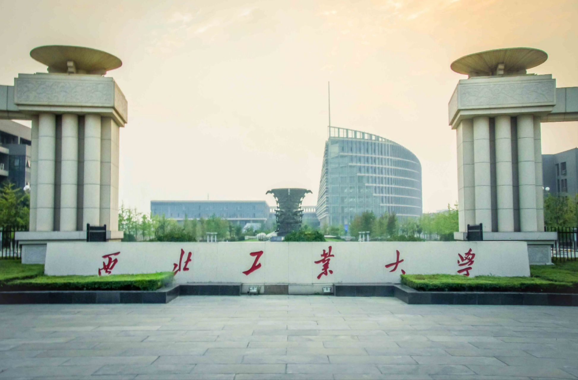 5马赫巡航200公里,再下降紧贴海面飞行20公里,最后10