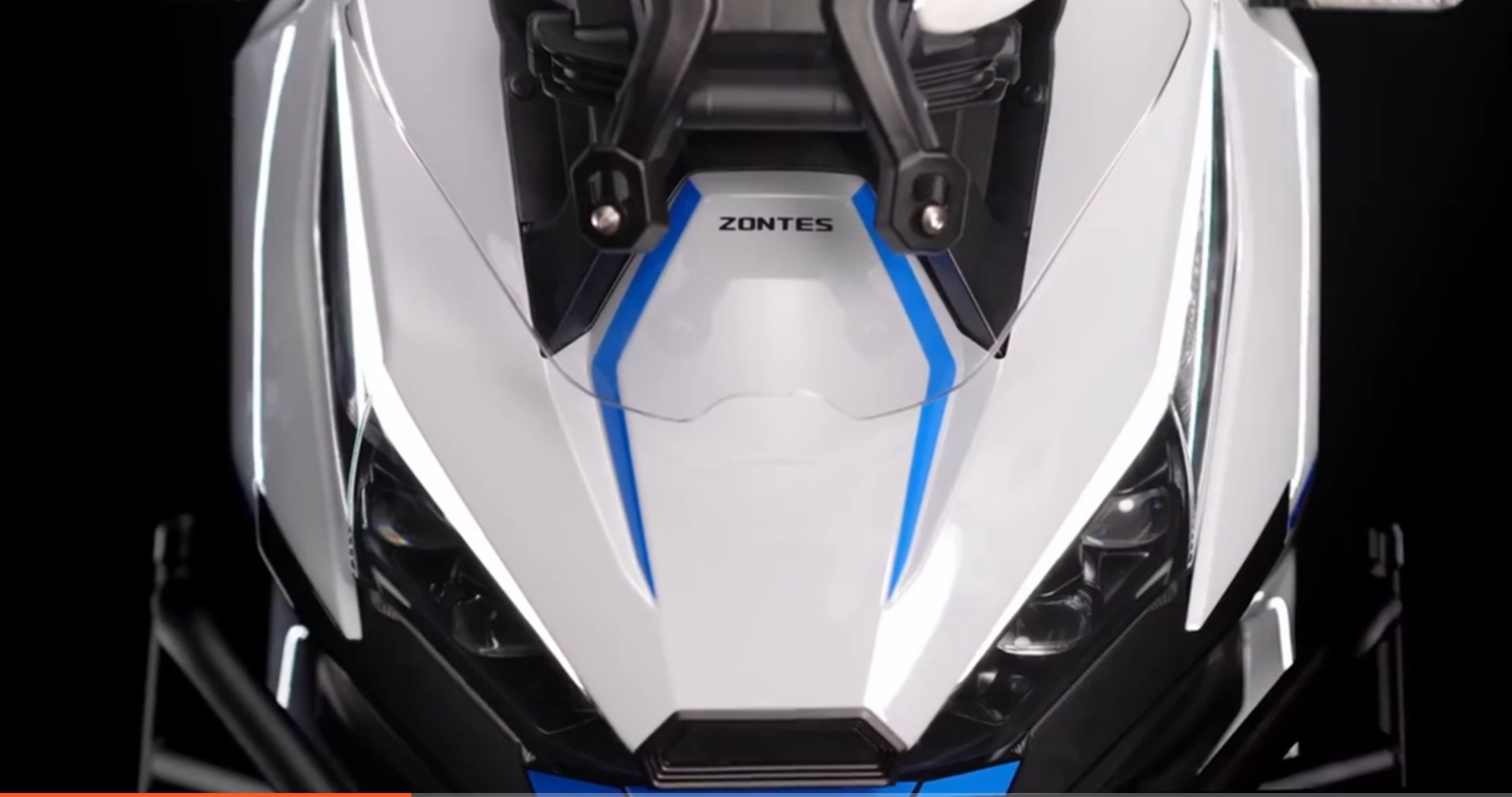 跨界大绵羊三阳maxsym400与升仕adv501如何选?