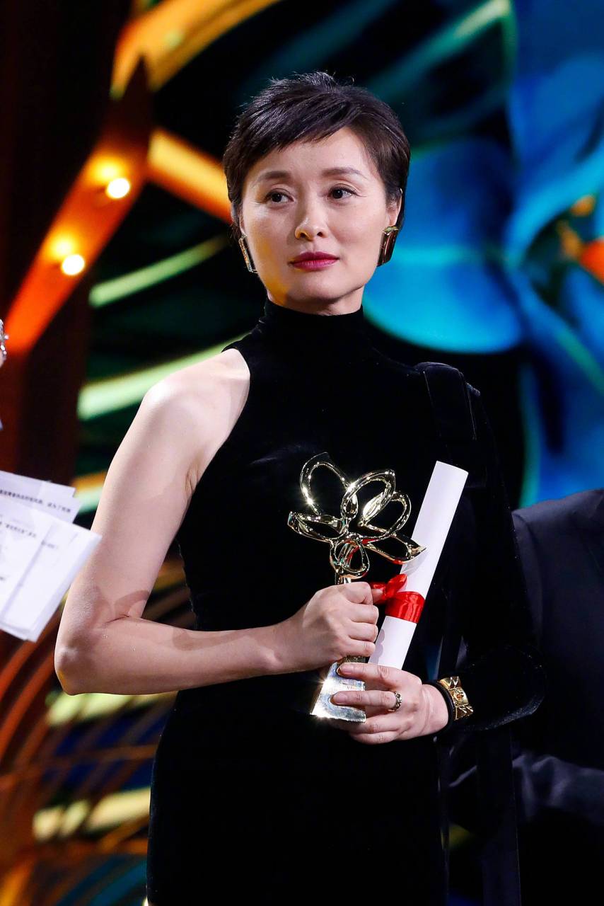 吴越 是不是大女主都没关系# #吴越 我的核心是表演本身#   最寂