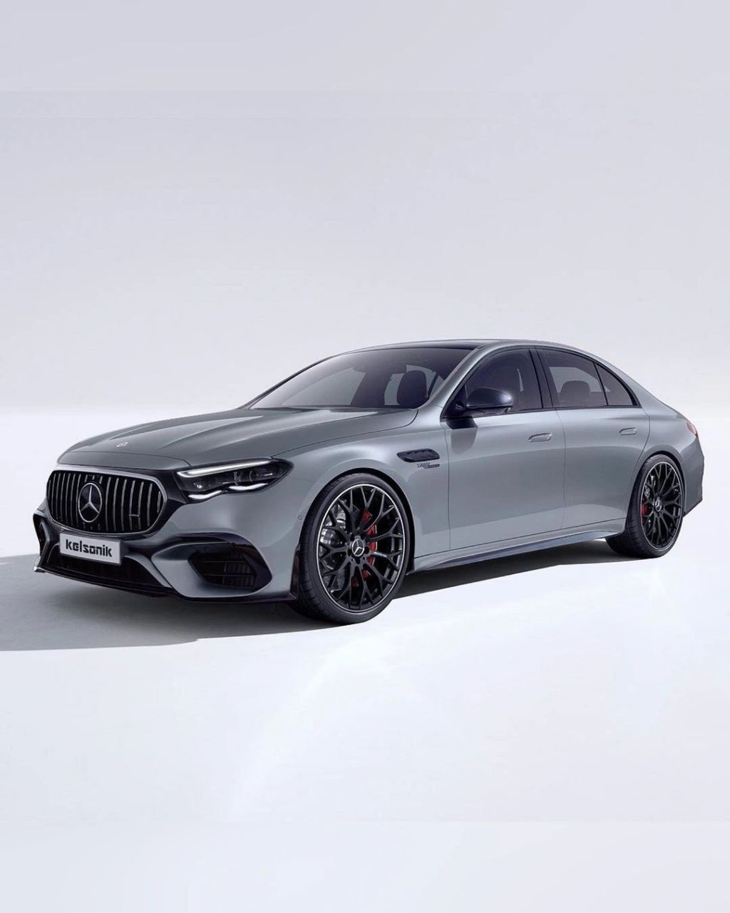 也可能与现款相同参数 你怎么看这辆新款的奔驰e63s amg 打在评论区