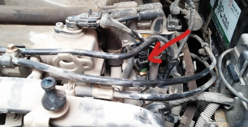 汽车温度传感器在哪个位置