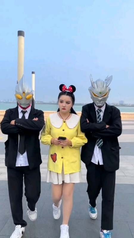 快跟迪迦哥哥一起来玩吧!国庆节快乐!