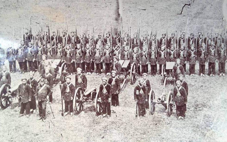 李鸿章的淮军使用大量西洋武器和西洋军事人员,淮军实力大清最强