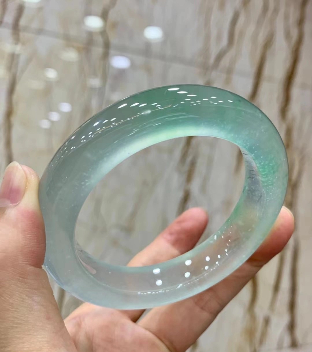 「精品」高冰晴水手镯翠色丝丝缕缕轻灵悠扬种老冰透整圈超强荧光