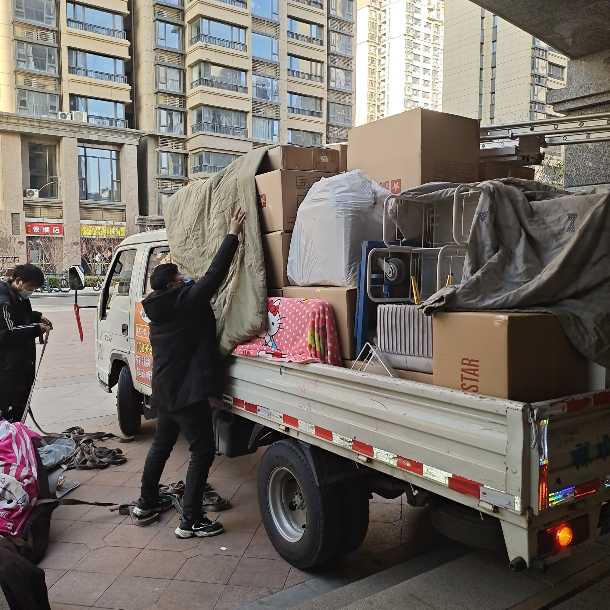 商丘顺丰搬家公司价格透明诚实守信认真负,责全方位服务好客户