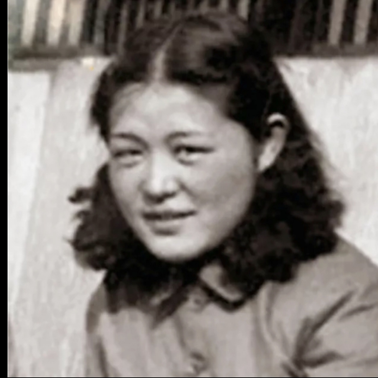 延安当年的"吴莉莉事件" 吴莉莉,原名吴光伟.延安"四大美女"之一.