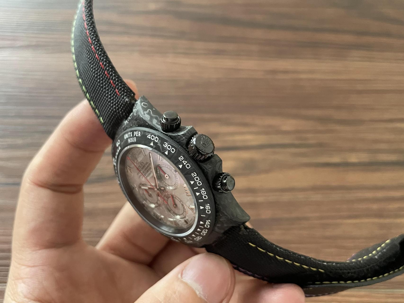 劳力士diw碳纤维迪通拿#手表# #时尚穿搭# #劳力士