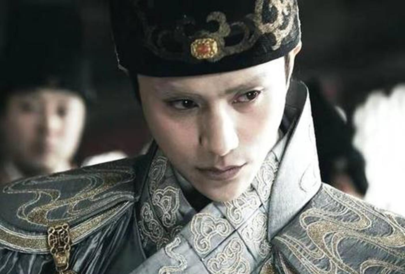 唐朝后期的宦官专权现象为什么难以遏制?